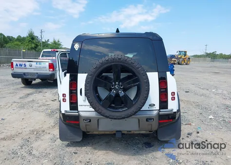 2021 Land Rover Defender 110 X-Dynamic Hse z USA, uszkodzony, nr VIN SALE3ERU0M2038671